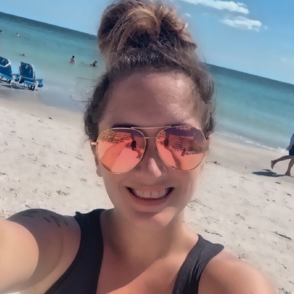 Meet your Posher, Posh - Picture 1 of 1